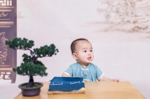 玉田宝宝喊肚子疼怎么回事